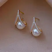 Elegant Water Drop Pearl Stud Earrings